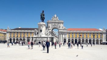 Praça do Comércio (Handelsplatz) in Lissabon